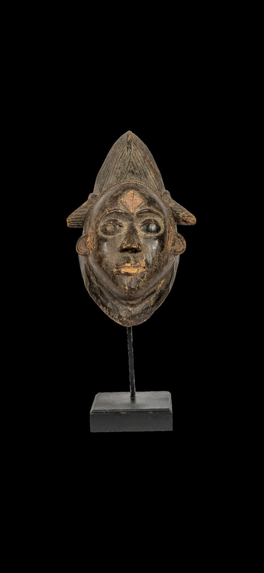 Masque Pounou Noir Gabon – Héritage ancestral et puissance rituelle, Collection Prestige (Prix sur demande)