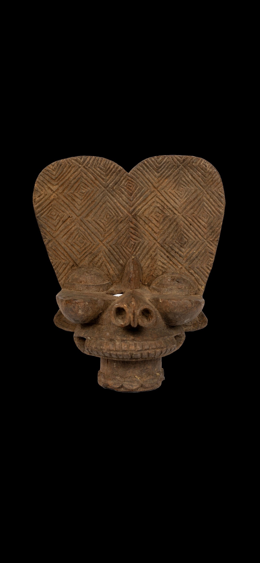 Statue Batcham Cameroun – Gardienne des Ancêtres, Collection Prestige (Prix sur demande)